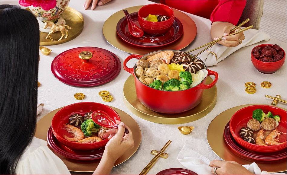 佳節時刻，使用LE CREUSET旋轉木馬系列