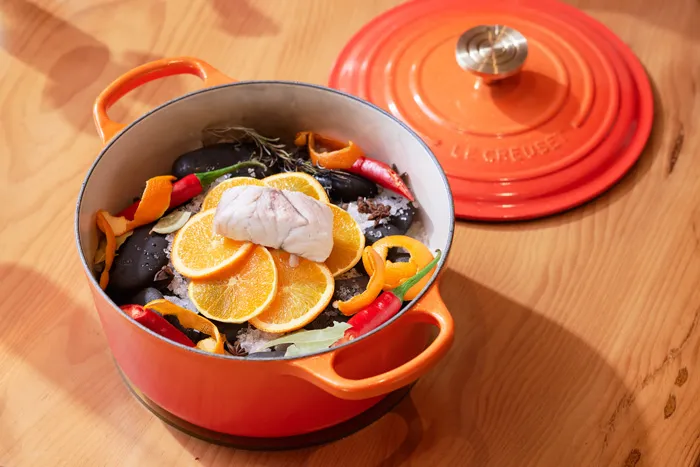 Salt crusted seabass cooked in Le Creuset / Endive / Normandy sauce 鹽烤鱸魚 / 菊苣 / 諾曼第醬