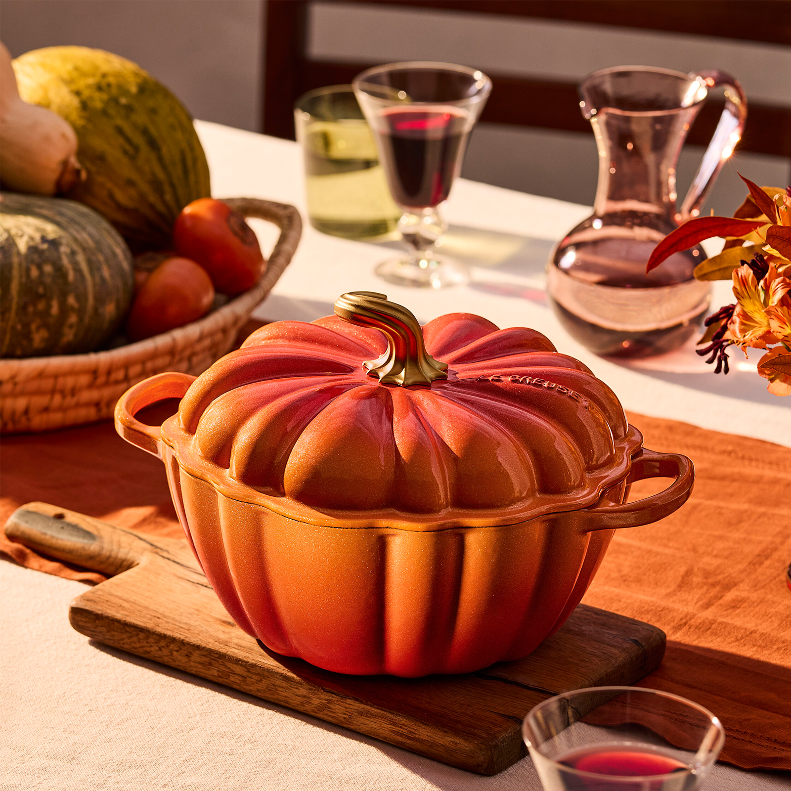 Sig Pumpkin Cocotte Gold Knob image number 6