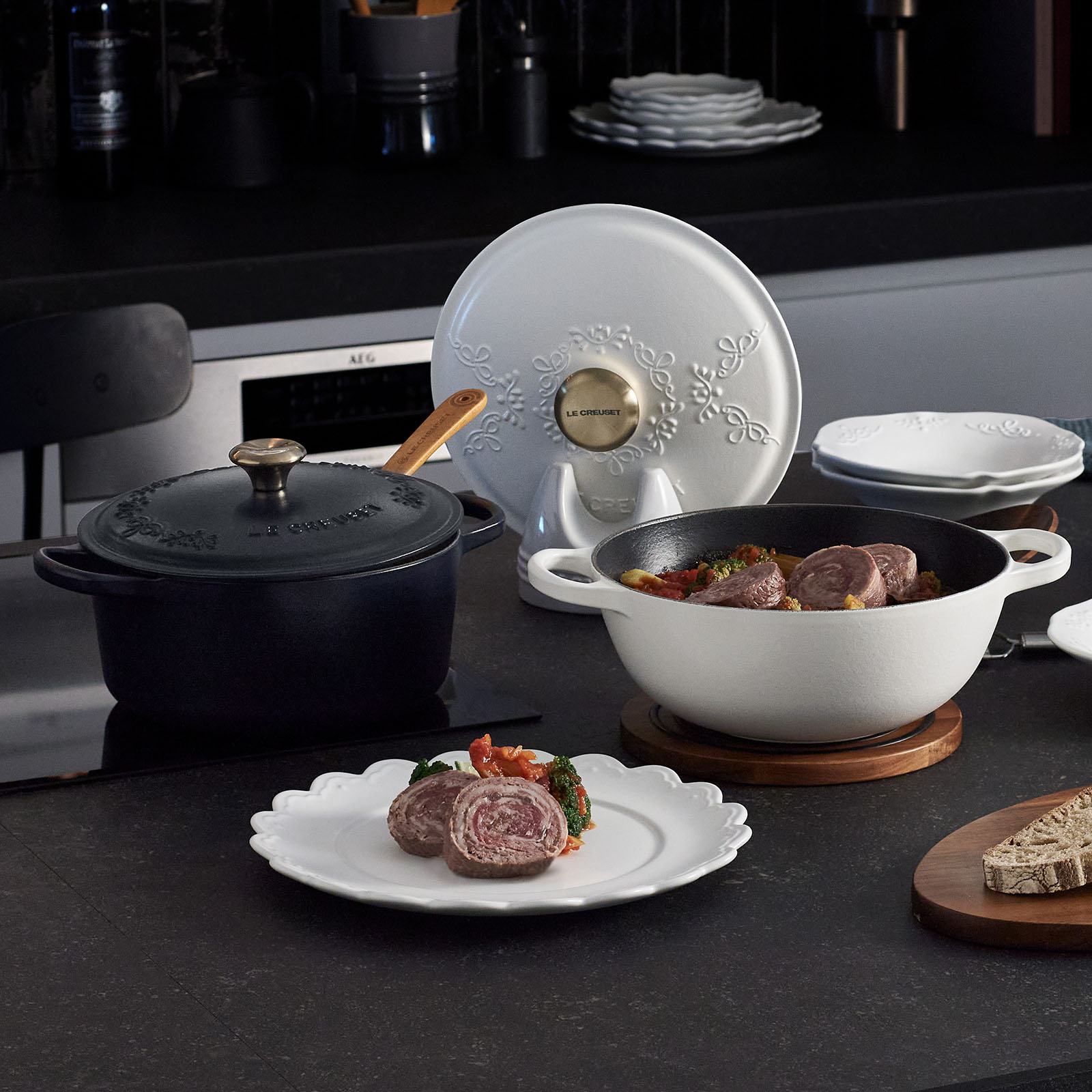 典藏琺瑯鑄鐵圓鍋 (淡金頭-內鍋白) image number 5