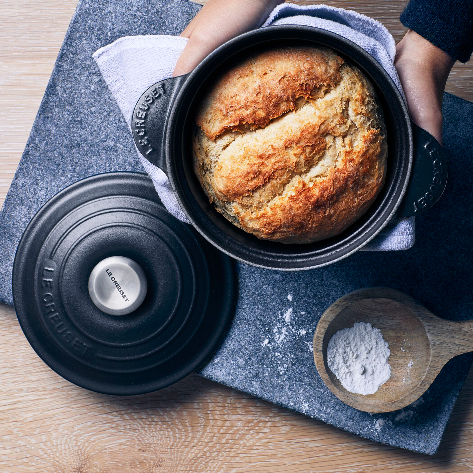 萬用窈窕琺瑯鑄鐵鍋 image number 5