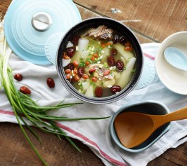 防疫補肺山藥雞湯